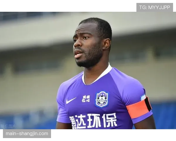 铜梁龙彭显宸创纪录 2010年龄段首登中超轮换观察